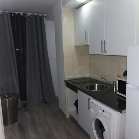 Estudio En Plaza Vara Del Rey Madrid Buitenkant foto